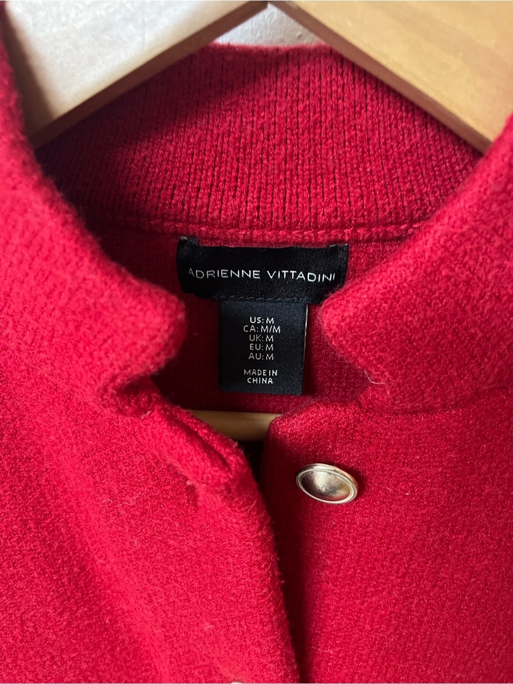 Adrienne Vittadini Red button-Front Knit sweater women’s size M - Picture 2 of 4